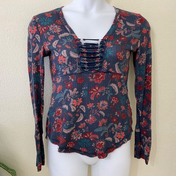 William Rast Blouse top Women's size L Lace-Up Henley Boho LS distressed raw hem - Picture 5 of 13